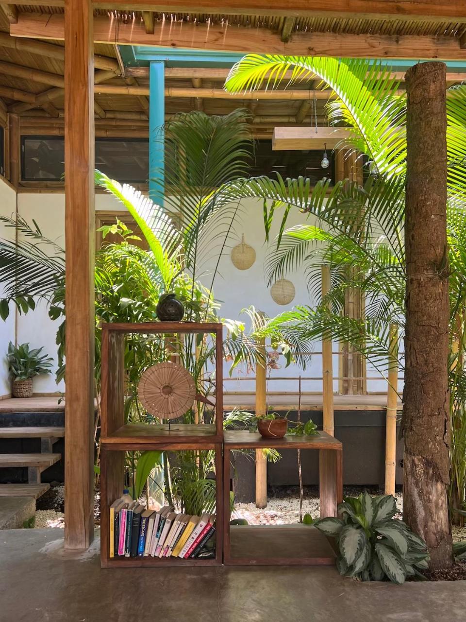 A Pousada Dream Surf House Santa Teresa Playa Hermosa Cobano Exterior foto